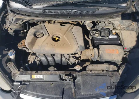 2016 Hyundai Elantra Se из США, поврежденный, VIN 5NPDH4AE4GH713525